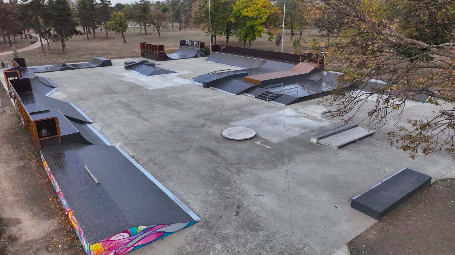 SKEJT PARK 1.JPG
